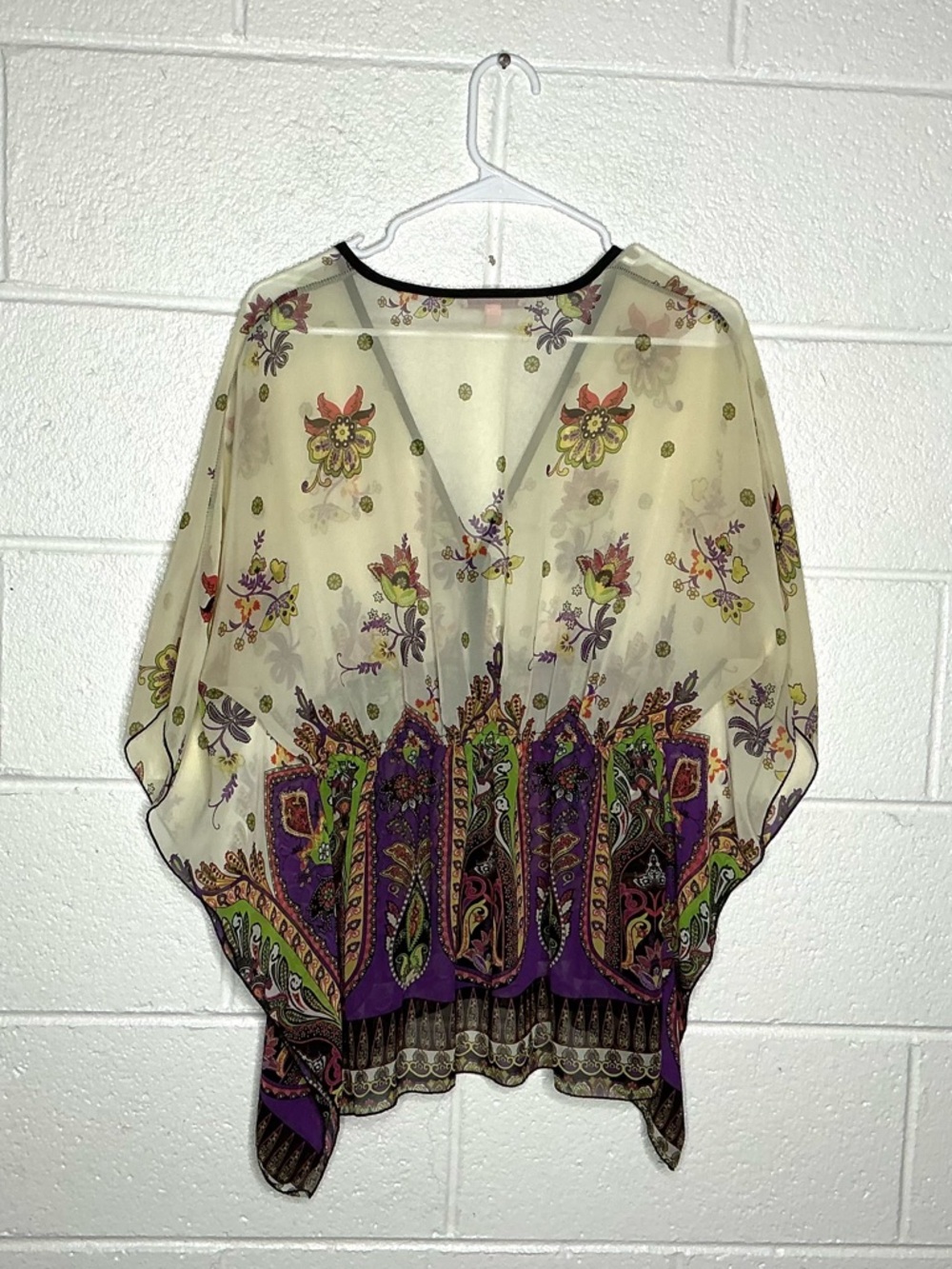 < Romeo & Juliet Couture Boho Sheer Floral Paisley Pattern Blouse > - Picture 4 of 4
